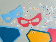 DIY Superheldenkostüm Bastelvorlage zum Ausdrucken - Superhelden-Maske, -Schild und viele Sticker