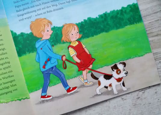 LESEMAUS Der kleine Hund Innenseite Spaziergang