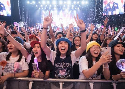 Was lieben Fans an K-Pop?